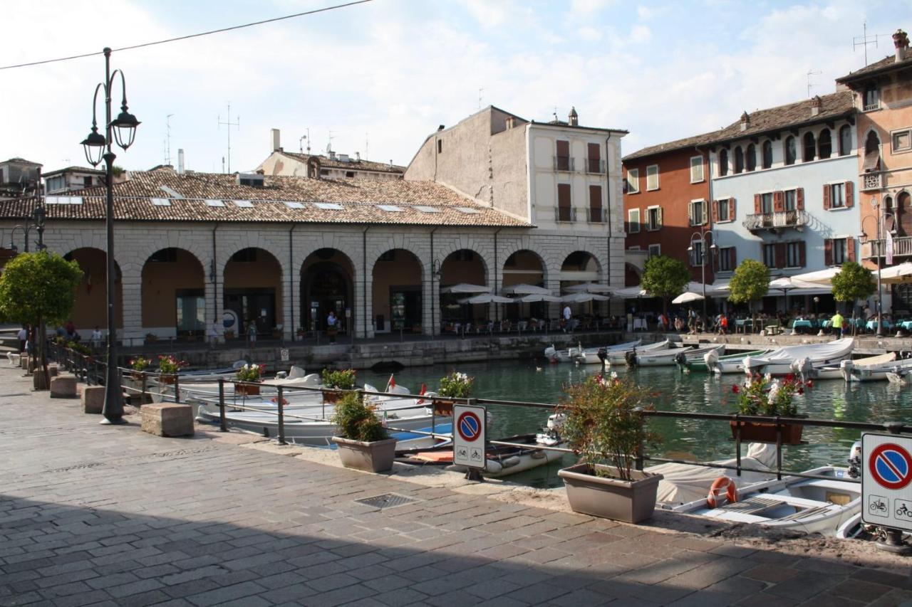 Casa Lorena Desenzano del Garda Exterior foto